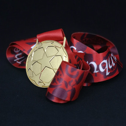 2005 프리미어 리그 리버풀 팬 챔피언스 리그 챔피언 메달 금 기념품 맞춤 금속 목록을 찾아보세요